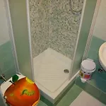 Aloha Bed & Breakfast 2*